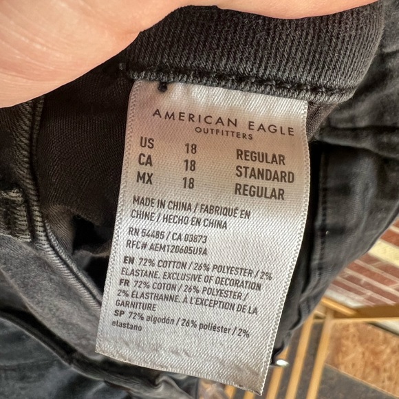 AE Curvy High-Rise Jegging - Picture 8 of 11